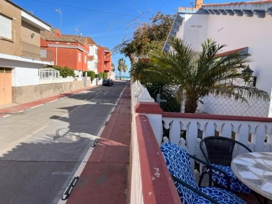 Casa Mediterranea Junto Al Mar. チルチェス エクステリア 写真